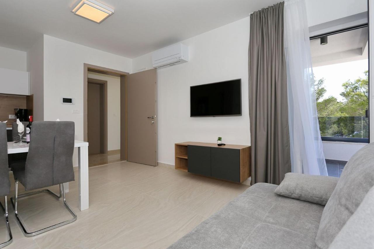 Villa Ankora Biograd Na Moru Esterno foto