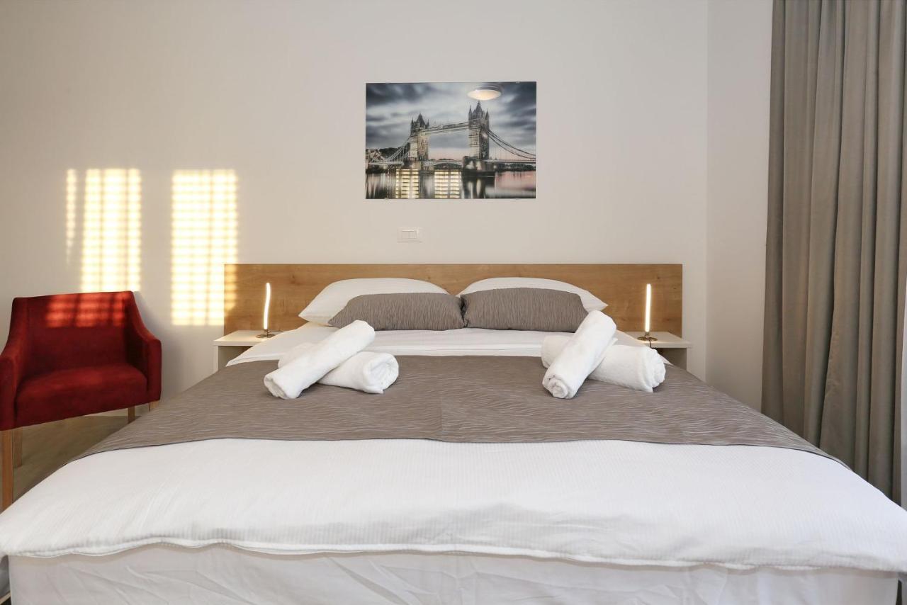 Villa Ankora Biograd Na Moru Esterno foto