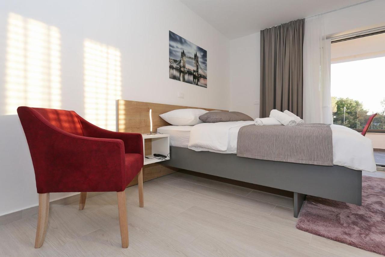 Villa Ankora Biograd Na Moru Esterno foto