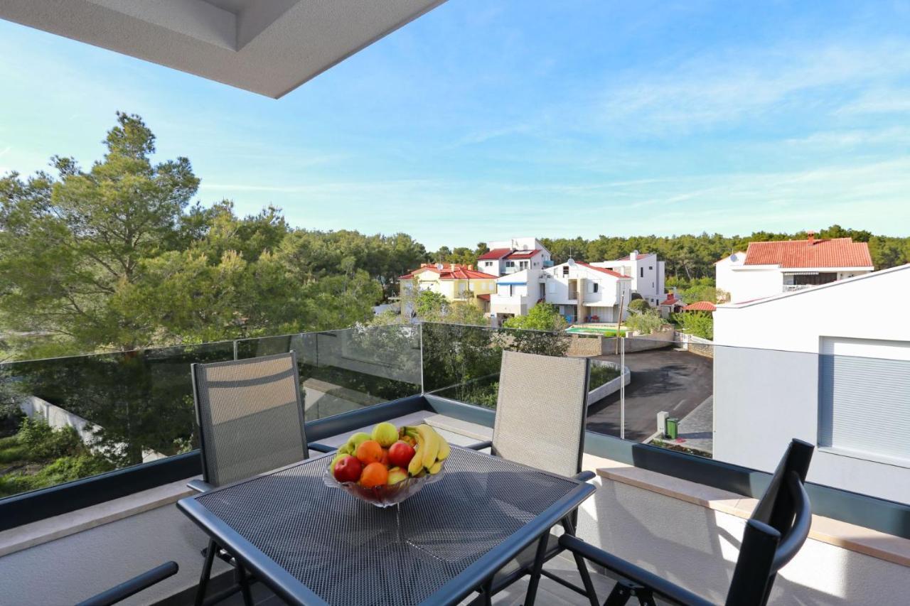 Villa Ankora Biograd Na Moru Esterno foto